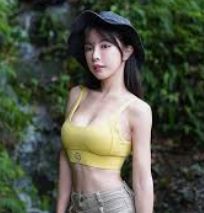 服务页表单简洁